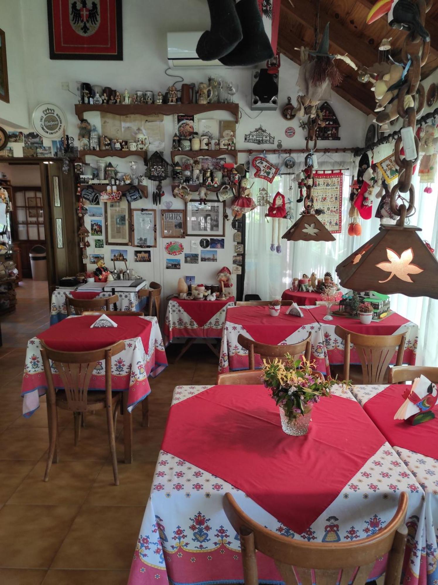 Alpenhaus Bier Und Gasthaus Tigre Esterno foto