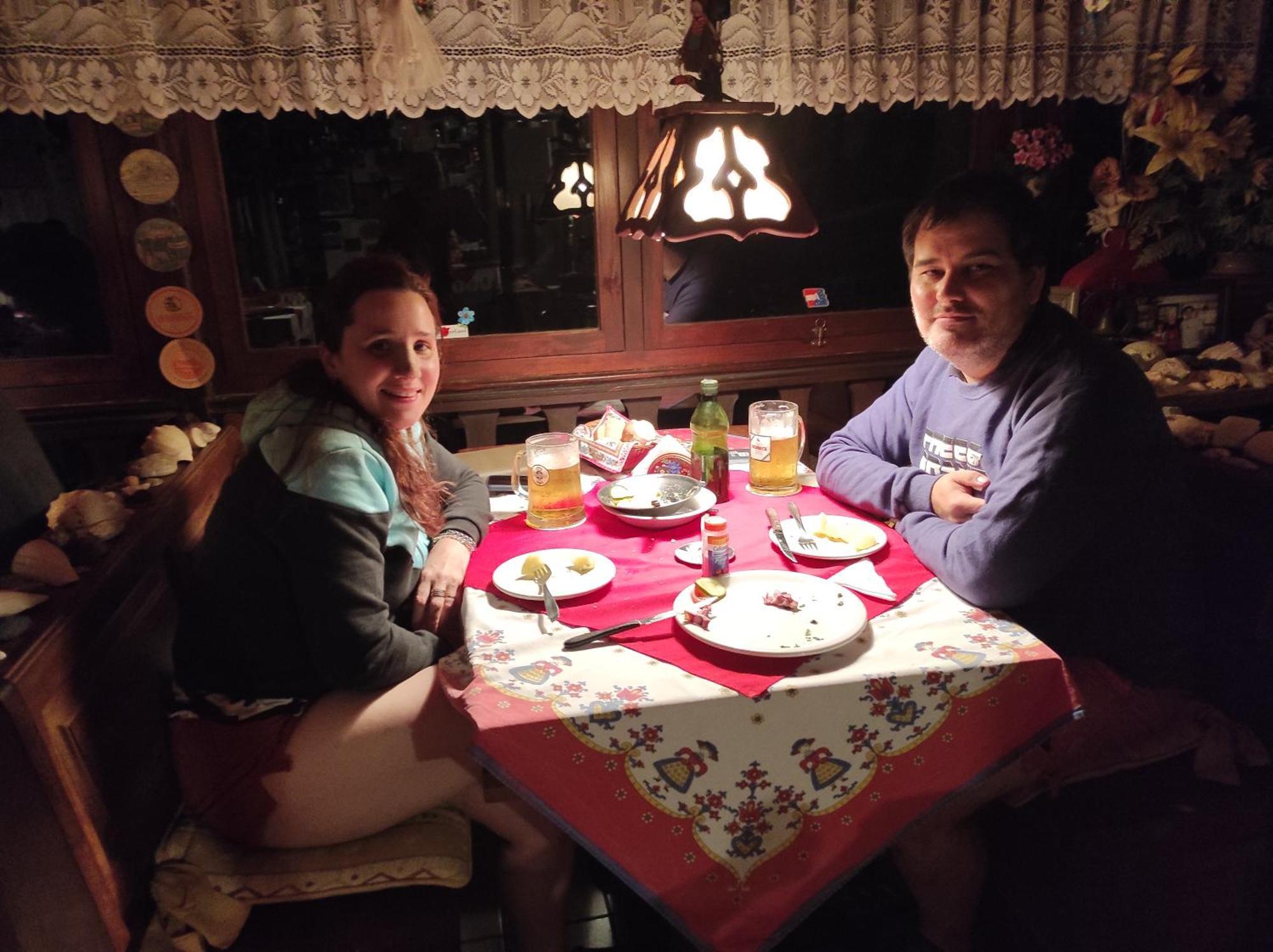 Alpenhaus Bier Und Gasthaus Tigre Esterno foto