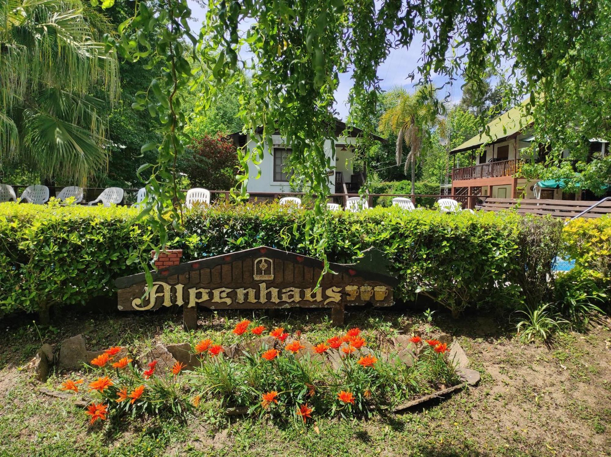 Alpenhaus Bier Und Gasthaus Tigre Esterno foto
