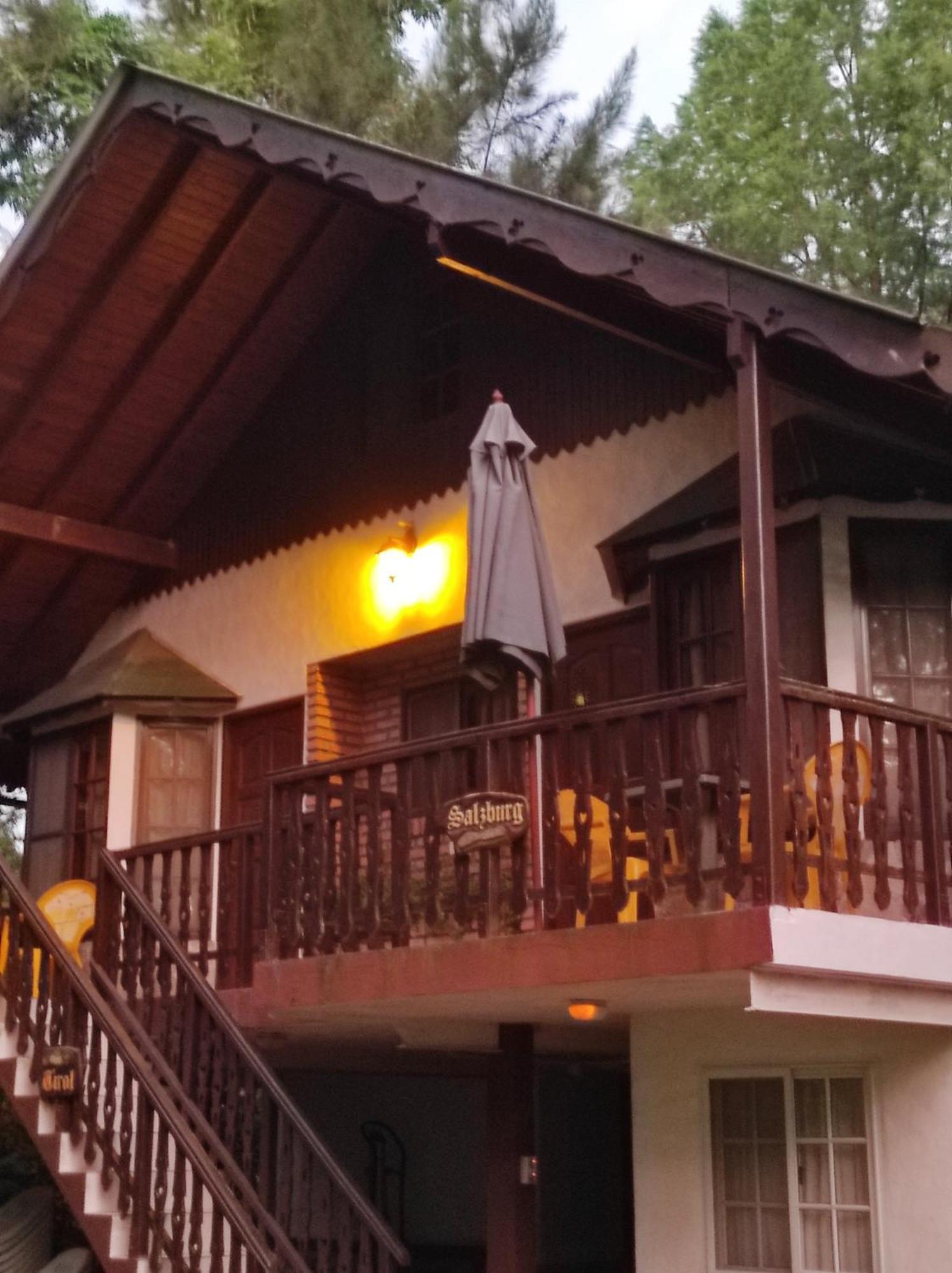 Alpenhaus Bier Und Gasthaus Tigre Esterno foto