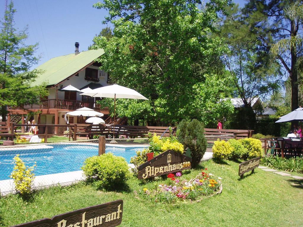 Alpenhaus Bier Und Gasthaus Tigre Esterno foto